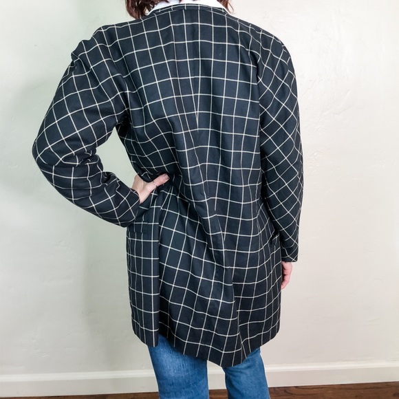 *SOLD* Vintage ESCADA Navy & Cream Blazer - Picture 4 of 4